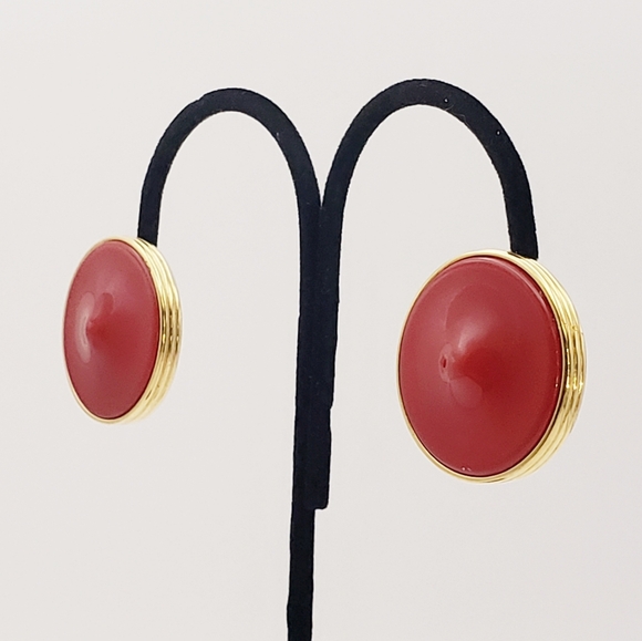 Vintage Red Givenchy Lucite Round Discs Clips Gold Tone - Picture 2 of 10